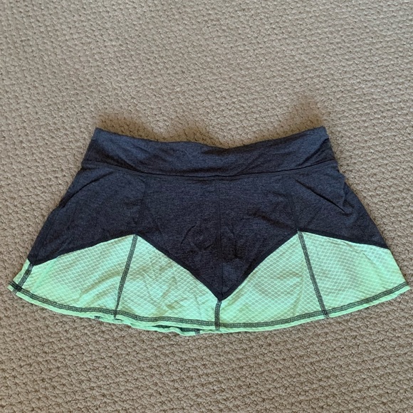 Tonic Active Tennis or Running Skort - Picture 2 of 6